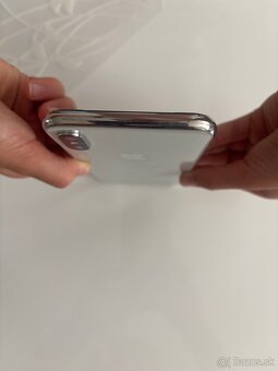 iPhone X strieborný - 6