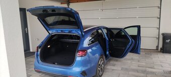 Predám Kiu ceed sw 1.4 t-gdi automat - 6