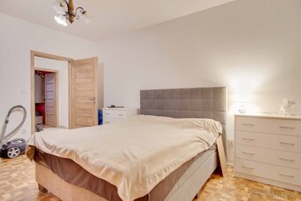 Veľký 3-izbový byt s loggiou vo vyhľadávanej lokalite, Hurba - 6