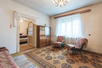 Na predaj rodinný dom v obci Vojka - 6