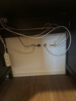 Písací stolik +kniznica - 6