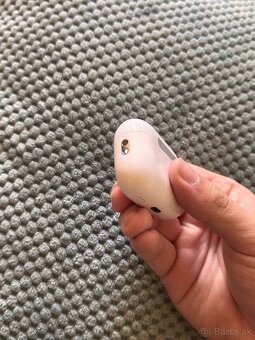Apple AirPods Pro 2 USB-C - 6