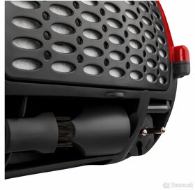 Sencor SVC 45RD Vysávač s prachovým vreckom červeno-čierny - 6