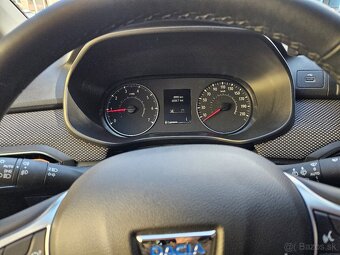 Dacia Sandero Stepway 03/2022 - 6