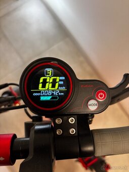 Na predaj elektrická kolobežka Kukirin M4 - 6