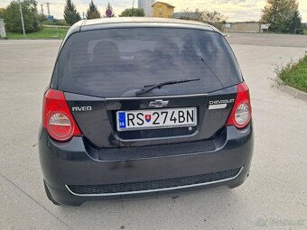Predám Chevrolet Aveo 1.2 62kw r.v:2010 - 6