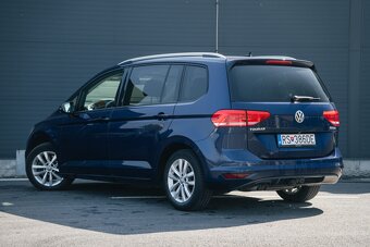 Volkswagen Touran 2.0 TDI DSG Comfortline - 6