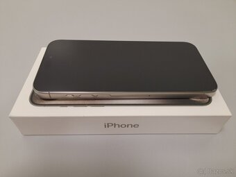 Apple iPhone 15 Pro Max 256GB natural titanium - 6