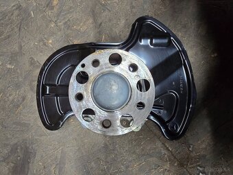 Otočaky mercedes c,e w204,c207 - 6
