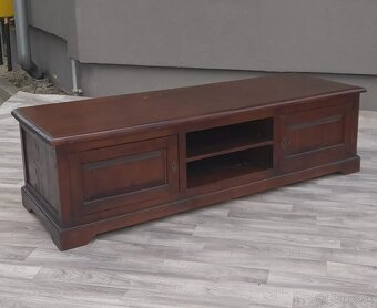 Komoda , botník , Tv stolík. - 6