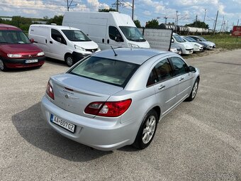 Chrysler Sebring 2.0 benzín, 115kW, MT/5, rok:12.2007. - 6