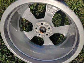 ALU KOLESÁ AUDI 5X112 R18' A3/S3 - 6