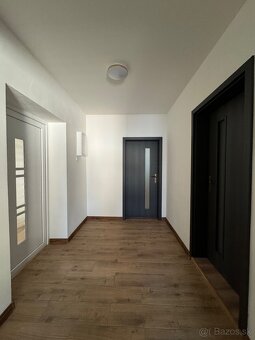 EXKLUZÍVNE štvorizbový rodinný dom - 6