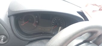 Renault Clio - 6
