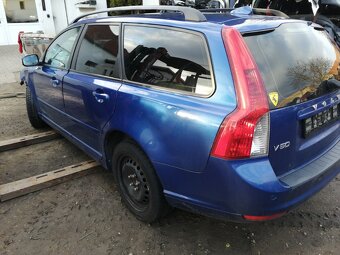Volvo V50 - 6