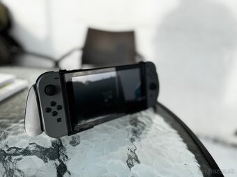 Nintendo switch + príslušenstvo - 6