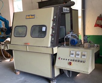 Automatický lakovací stroj Delle Vedove - 6