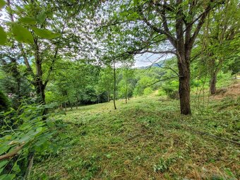 Stavebný pozemok 820 m2- Nová Bana SUPER CENA - 6