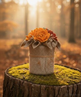 Ručne vyrábaná dekorácia s kvetmi - 6