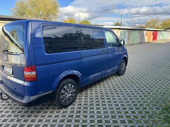 Volkswagen Caravelle T5 - 6
