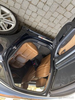 Audi A8 S8 - 6