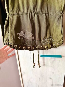 Nová army bunda Guess - 6