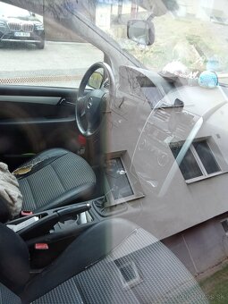 Mercedes A-180 - 6