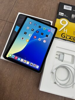 Apple iPad Air 4 64GB Wifi Space Grey - 6