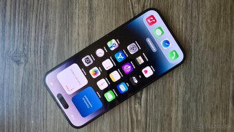 iPhone 14 Pro Max 256GB + Apple Watch 9 + Apple Watch 4 - 6
