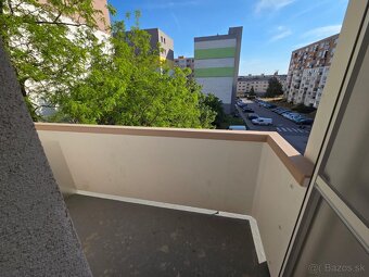 1 izbový byt s balkónom na prenájom - 6