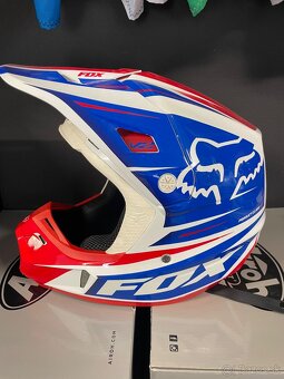Mx prilba fox v2 nova - 6