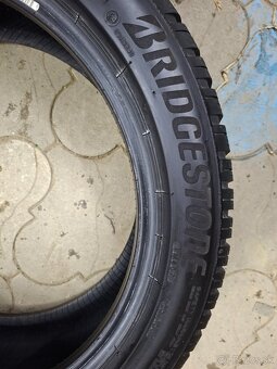 205/50R17 Bridgestone dot 23 - 6