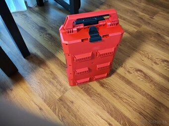 Predam PACKOUT svietidlo Milwaukee M12POAL-0 - 6