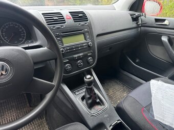 Volkswagen golf V - 6