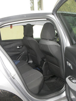 Peugeot e-208 50 kWh Style - Elektrický rv. 2023 - 6