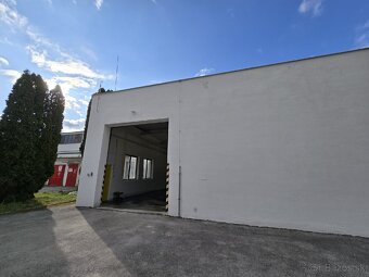 Ponúkam garáž + kanceláriu na prenajom 185 m² - 6