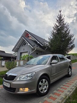 Škoda Octavia 1.6TDI DSG - 6