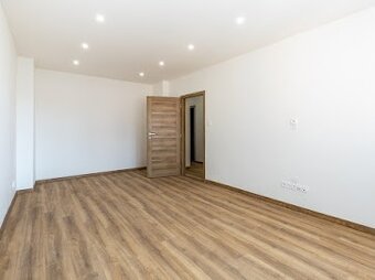 NA PRENÁJOM MODERNÝ, ZARIADENÝ 2IZBOVÝ BYT, KE SEVER - 6