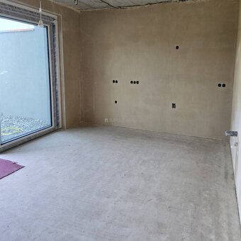MODERNÝ dvojpodlažný dom v radovej zástavbe, Prešov, Šalgoví - 6