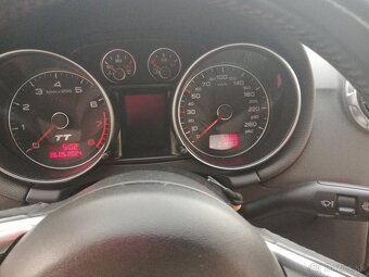 Audi TT Roadster - 6