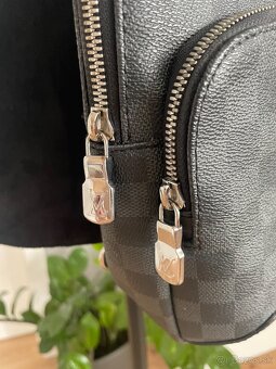 Louis Vuitton pánska crossbody - 6