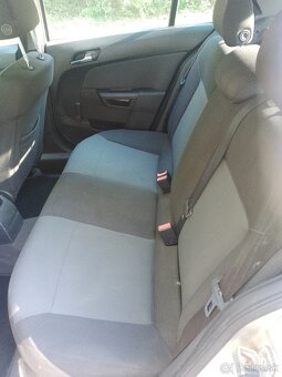 Opel Astra - 6