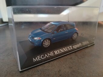 1:43 Renault Megane 2004 Sport - 6