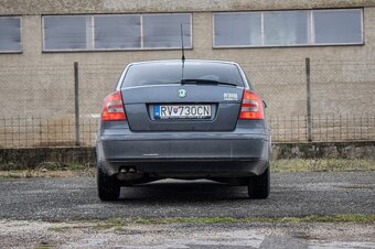Škoda Octavia 2 z roku 2007 - 6