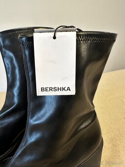 Nové Bershka kotníkové topánky č. 41 - 6