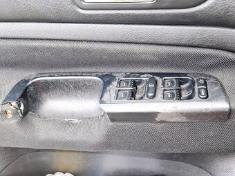 Volkswagen Golf IV 1.9TDI 74kw r.v. 2003 - 6