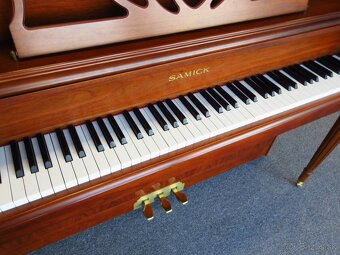 zánovný luxusný klavír v americkom štýle za Super cenu - 6