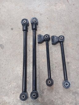 Zadné ramená Nissan patrol - 6
