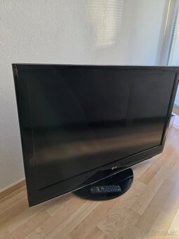 LG LCD TV 42'' Full HD 1 080p - 6