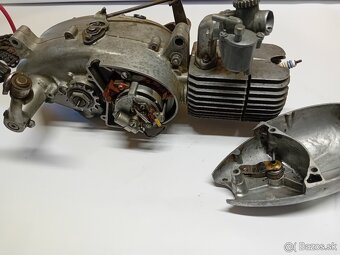 MOTOR JAWA PIONIER 50/05 ZAPALOVANIE 21 - 6